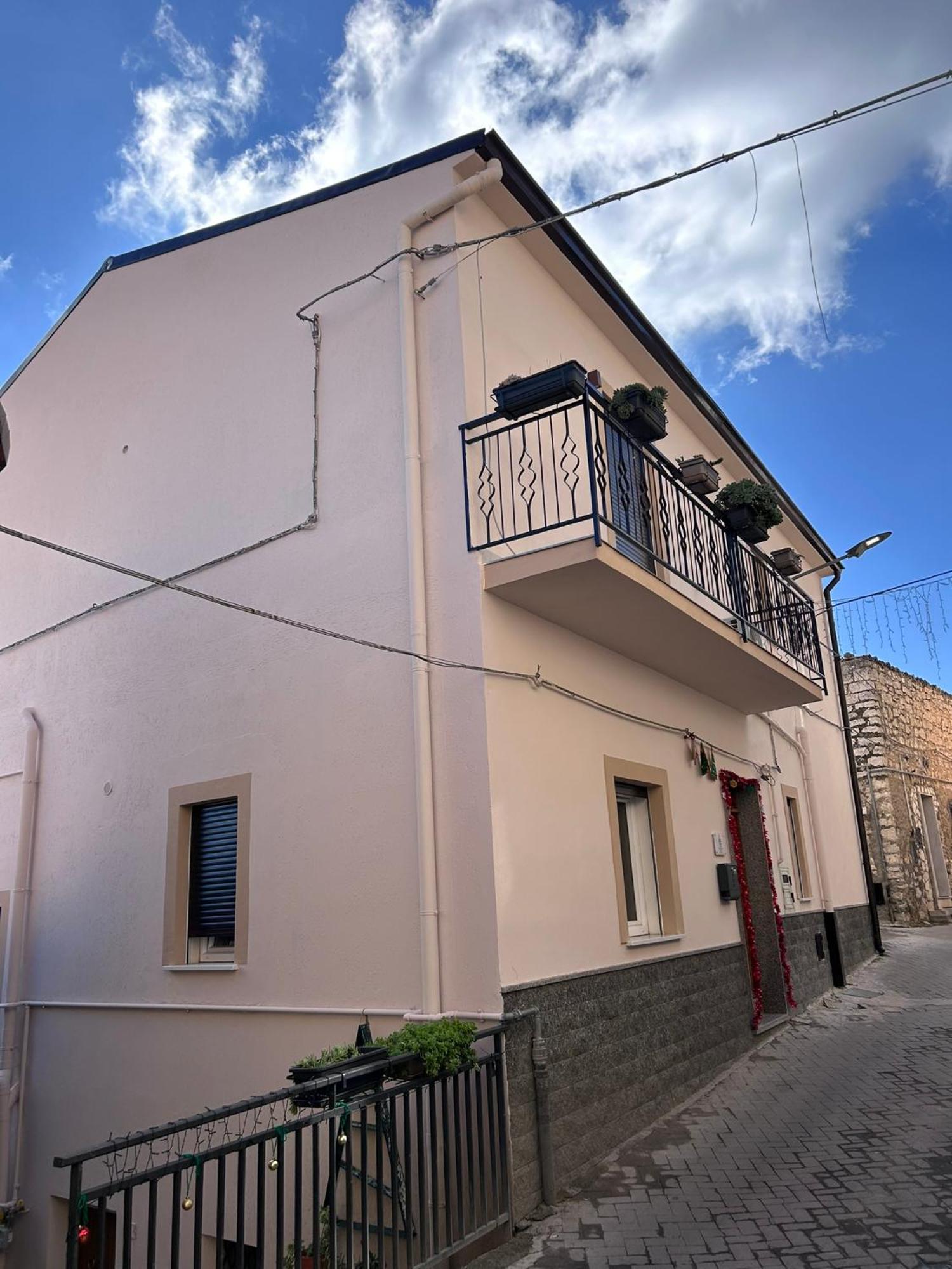 Casa Paradiso Castronuovo di Sicilia Esterno foto