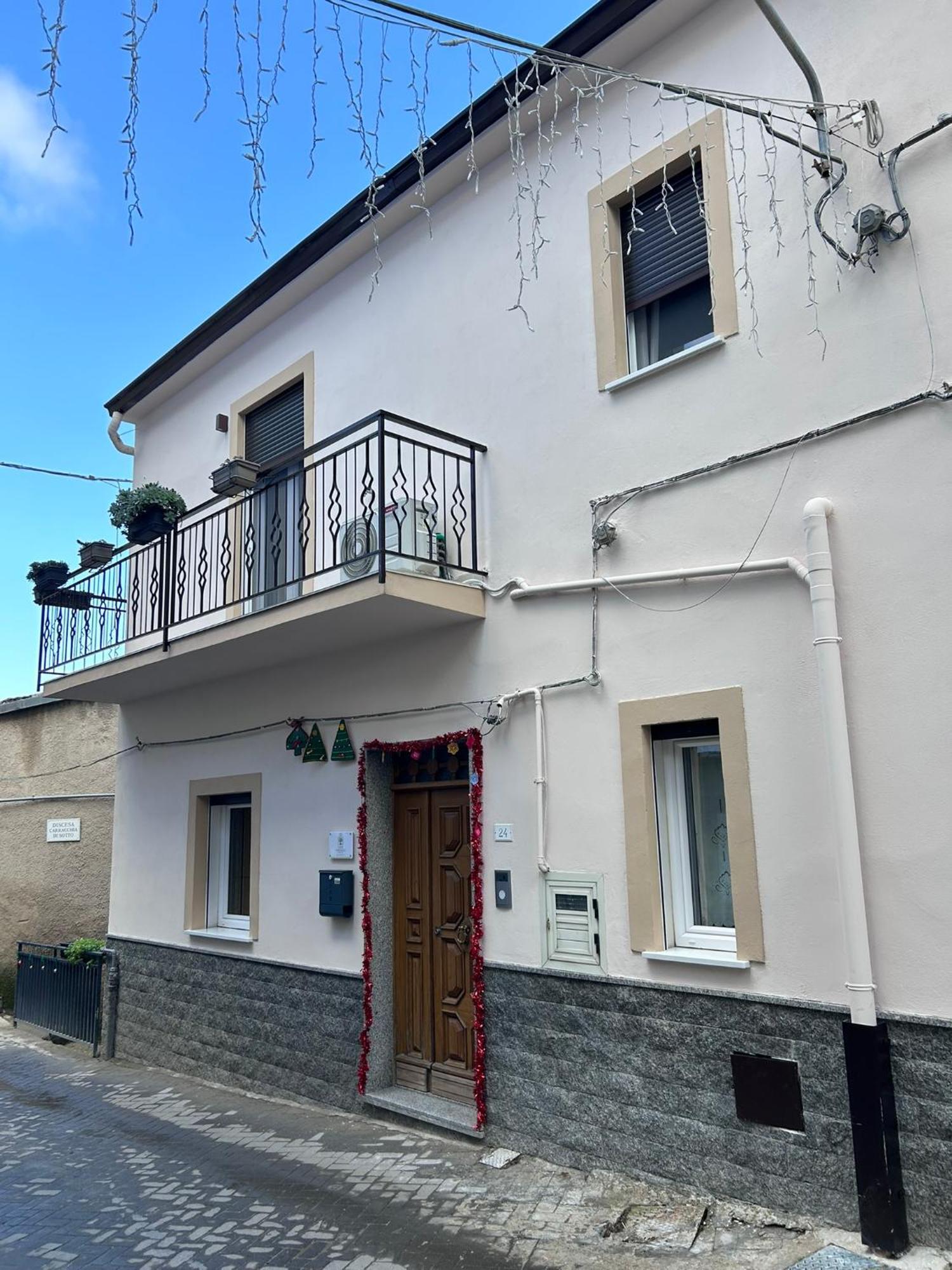 Casa Paradiso Castronuovo di Sicilia Esterno foto